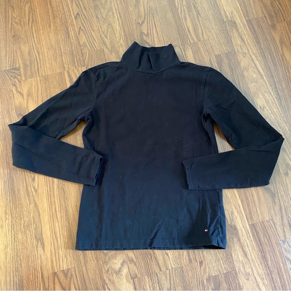 Tommy Hilfiger black size small turtleneck
